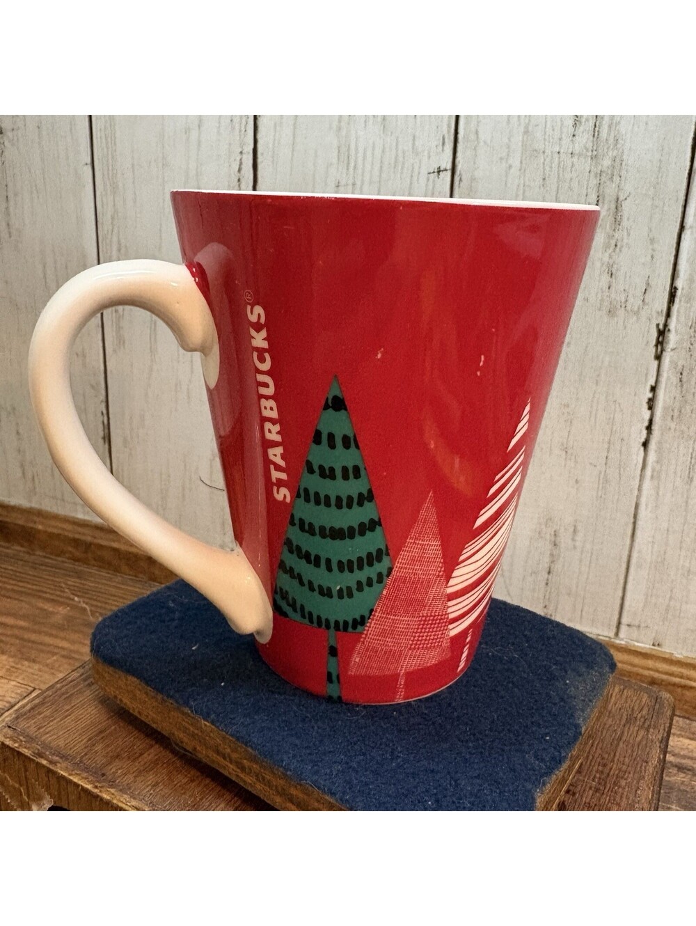 Starbucks Coffee Tea Mug 4.5" Mid Century Modern Red Christmas Trees 13oz 2017